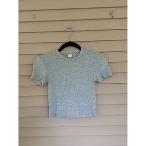 Aritzia TNA Women's Gray Short Sleeve Ribbed Knit T Shirt Tee‎ Crop Top Size XS
